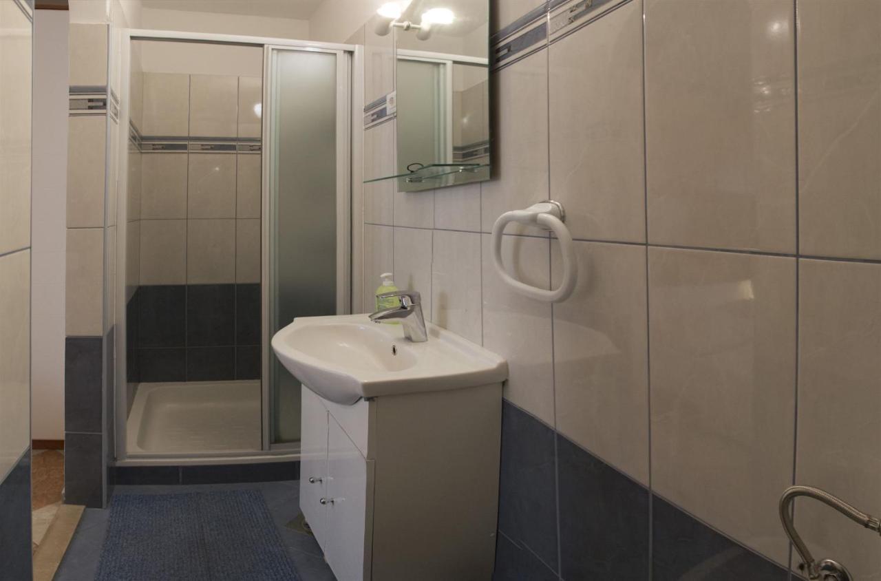 Apartments Gudelj Trogir Exterior photo