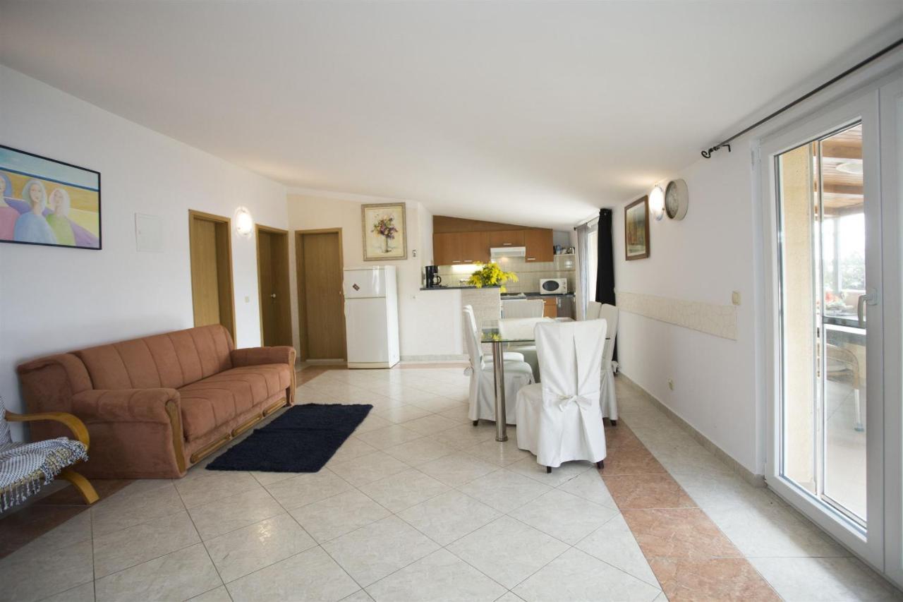 Apartments Gudelj Trogir Exterior photo