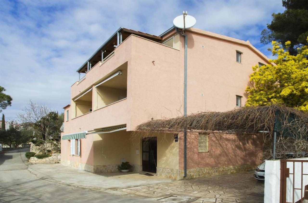 Apartments Gudelj Trogir Exterior photo