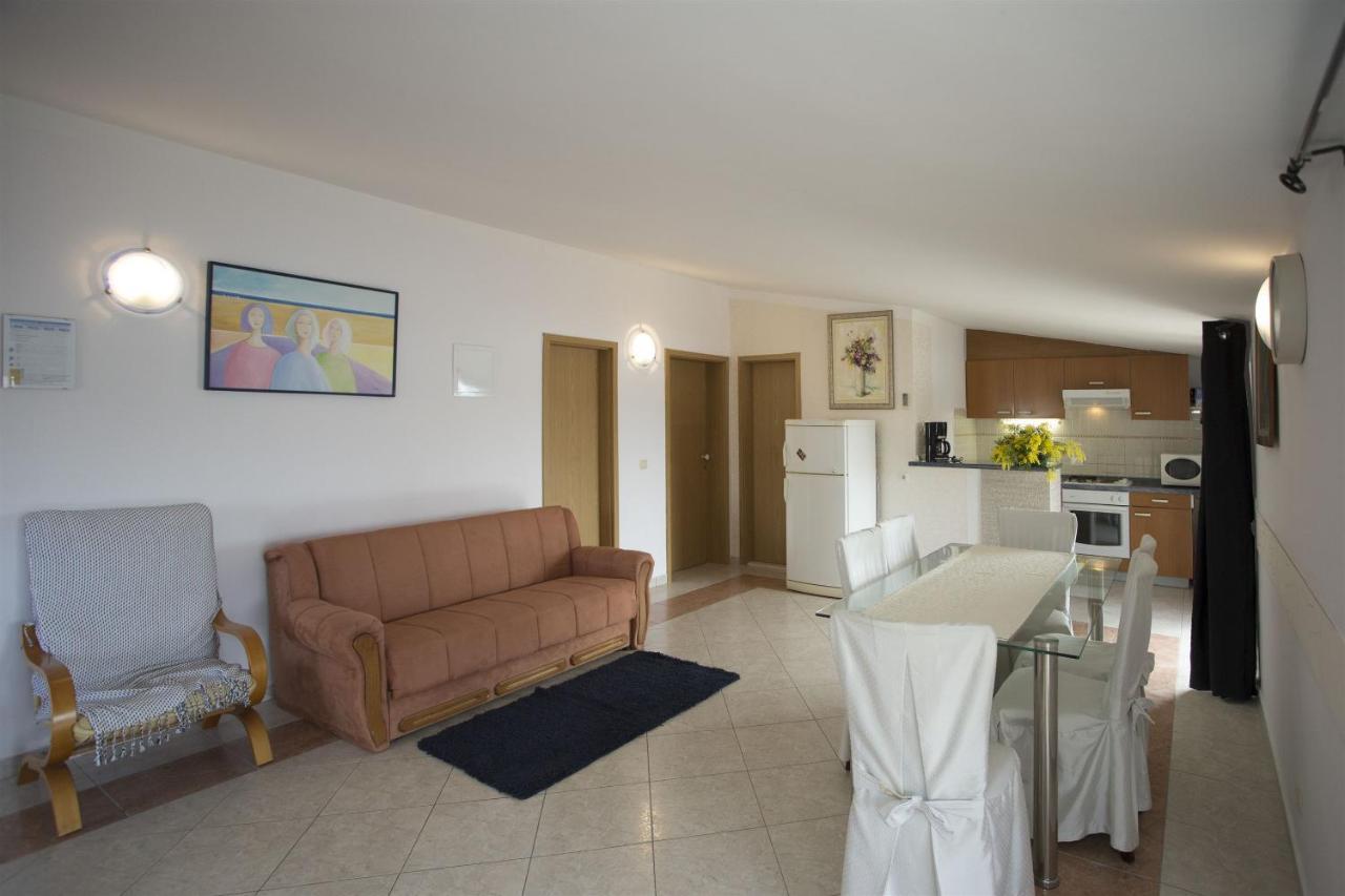 Apartments Gudelj Trogir Exterior photo